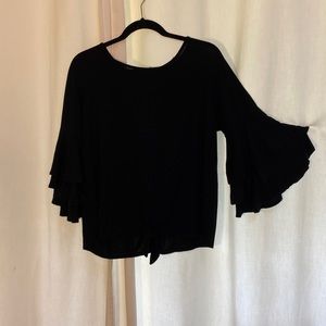 Beeson River Brand Black Top size Medium